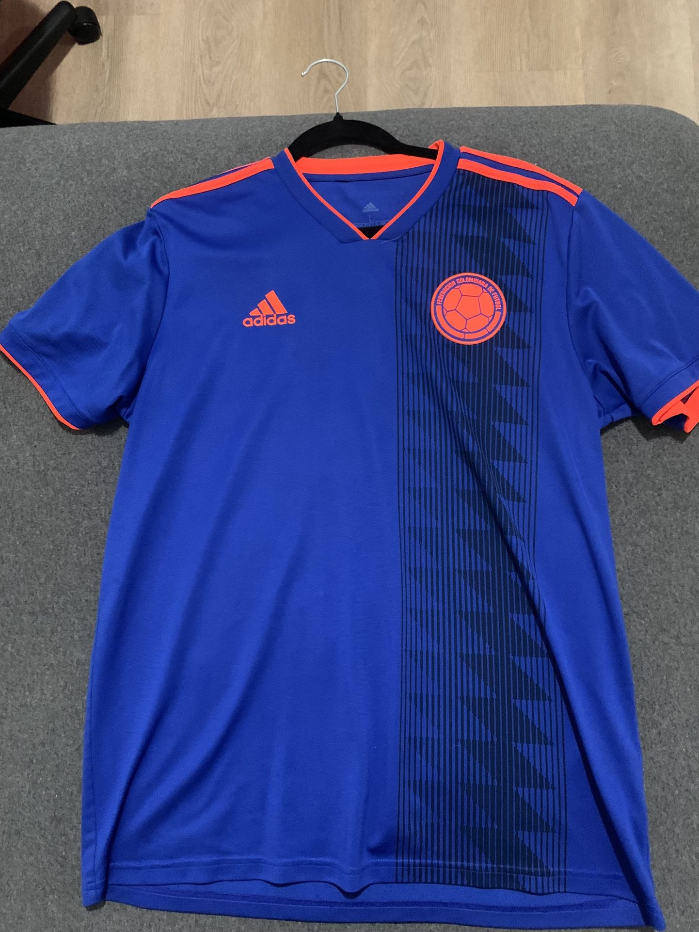 2018 Columbia away jersey