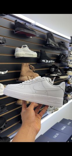 Nike Air Force 1