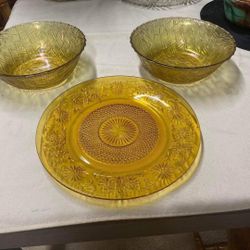 two Indiana Carnival Glass Marigold/Amber Basket Weave Glass Bowls, and Amber plate