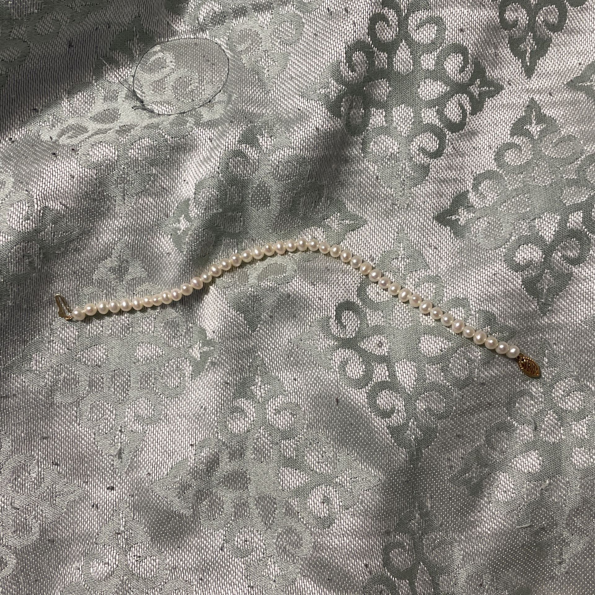 Pearls Necklaces An Bracelet Set