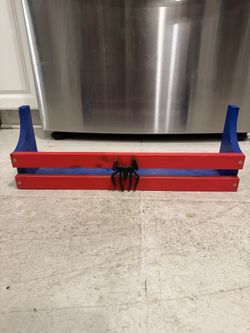 Kids Wall Bookshelf