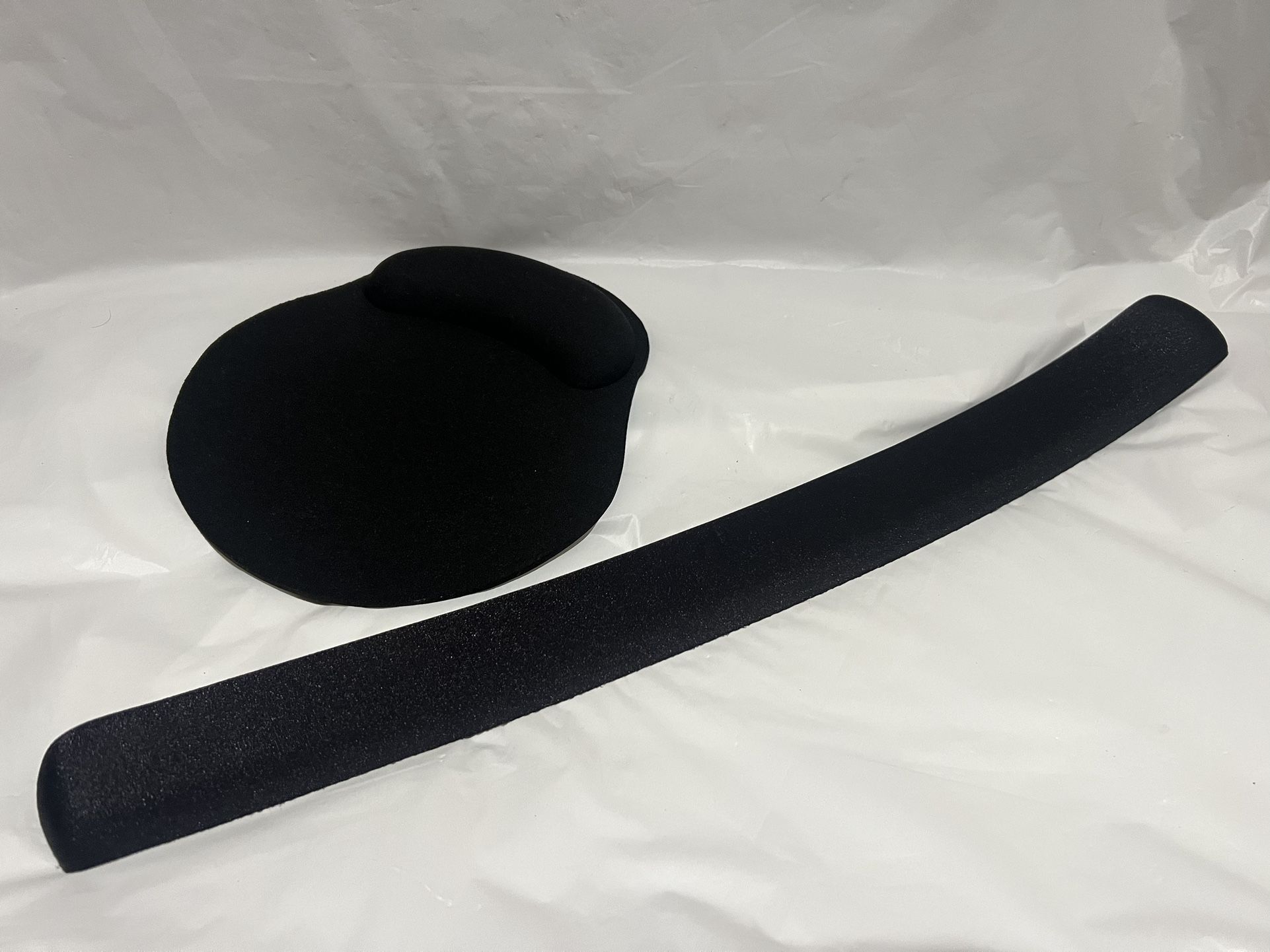 Keyboard Wrist Rest and Mouse Pad - Never Used