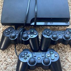 PS3 With 3 Controllers 