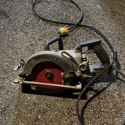 Skilsaw Hd77 Circular Saw Vintage Made In USA 7 1/4” 
