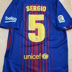 Sergio Busquets FC Barcelona 2017/18 Jersey