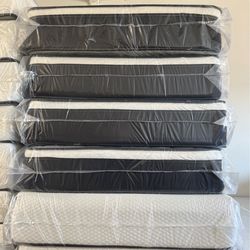 Full size Mattress PillowTop Bamboo New in Plastic