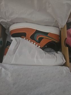 Air Force 1s Siempre Familia