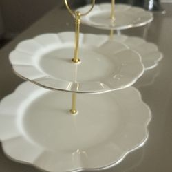 Two Tier Dessert Stand – Brand New