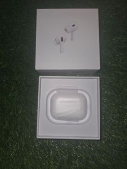 AirPods Pro (2nd Generation) with USB-C MagSafe Charging Case