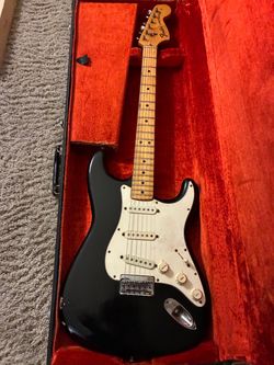 Stratocaster”Vintage” Fender 1975 Hardtail Stratocaster