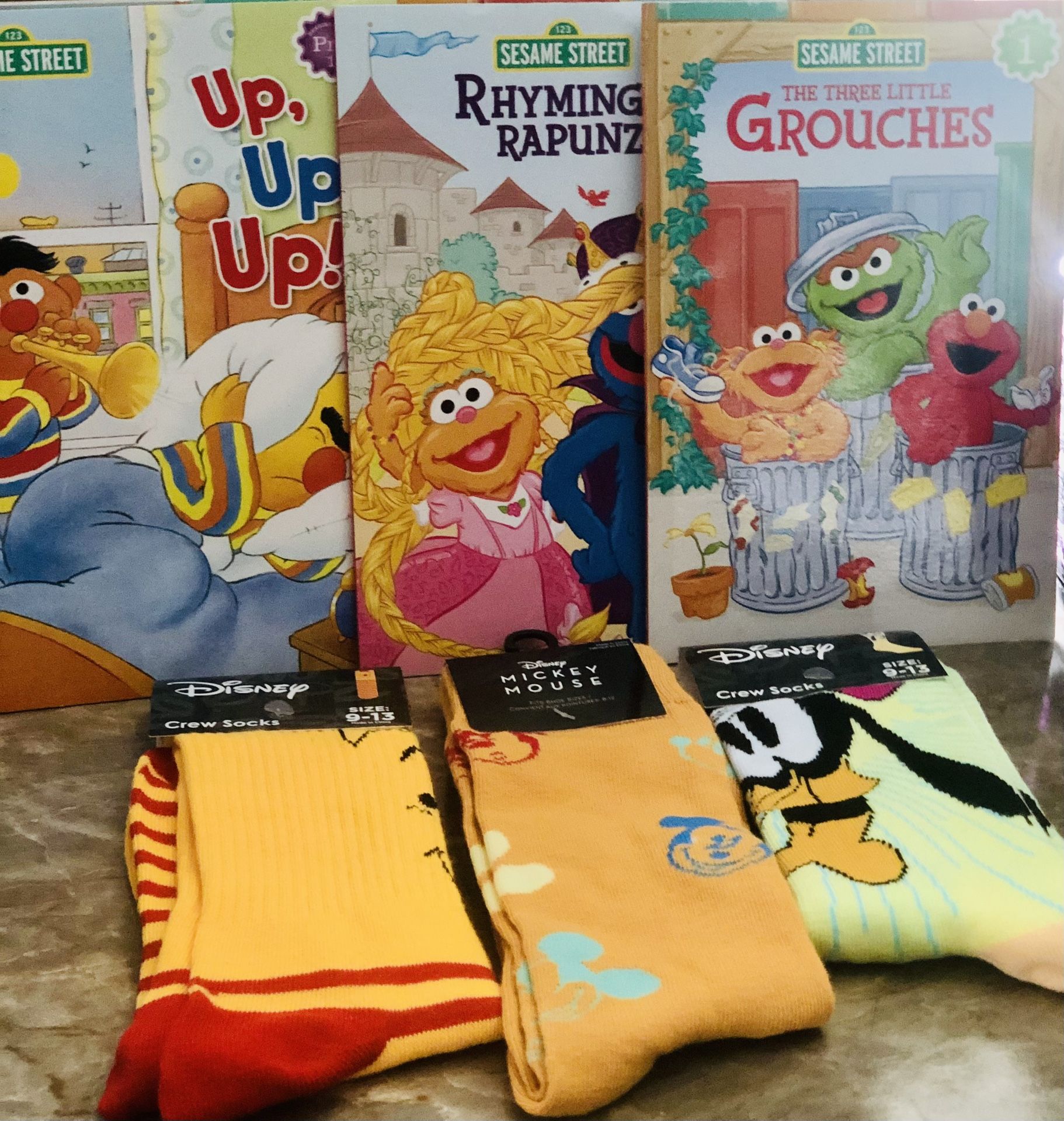Disney socks 3-pk Snoopy Plush & 4 Sesame Street Books