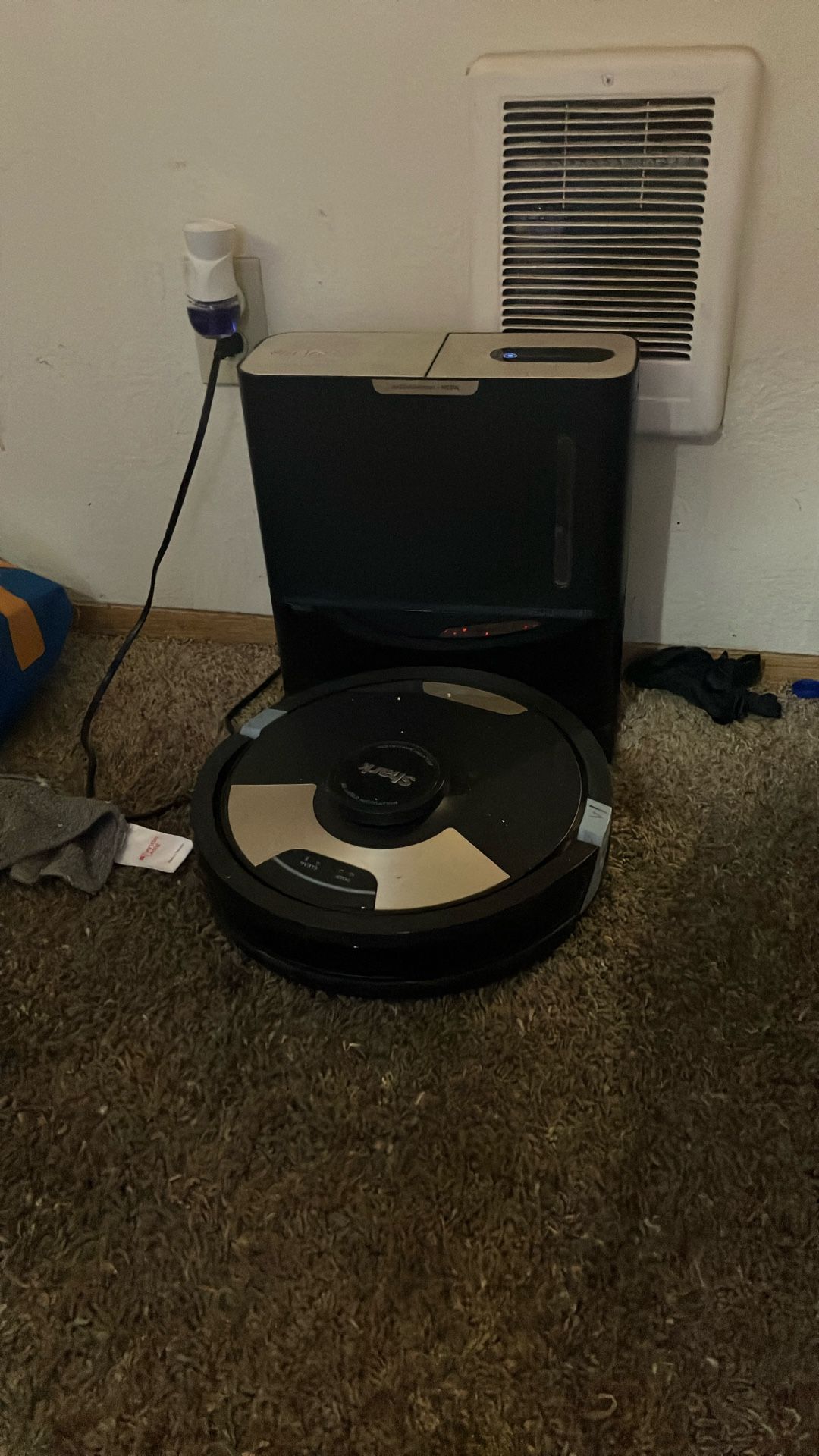 Shark Robot Self Cleaning Vacuum 