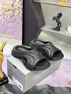 Balenciaga Women’s Slides With Box 2026 New
