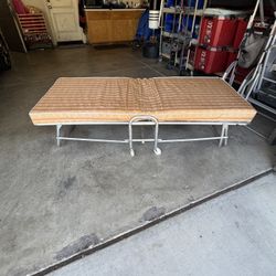 Guest Folding Twin Bed