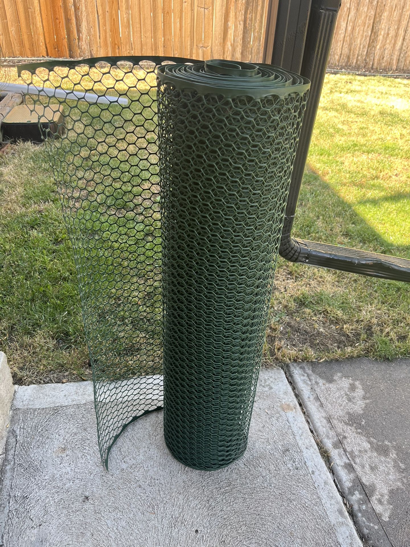 Green Plastic Outdoor Fence 