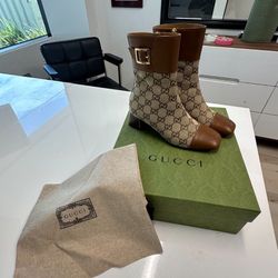 GUCCI Ellis GG Monogram Supreme Canvas & Leather Ankle Boots Brown 