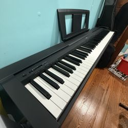 YAMAHA P45 Digital Weighted Piano
