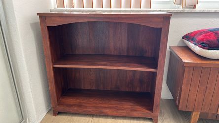 Bookshelf