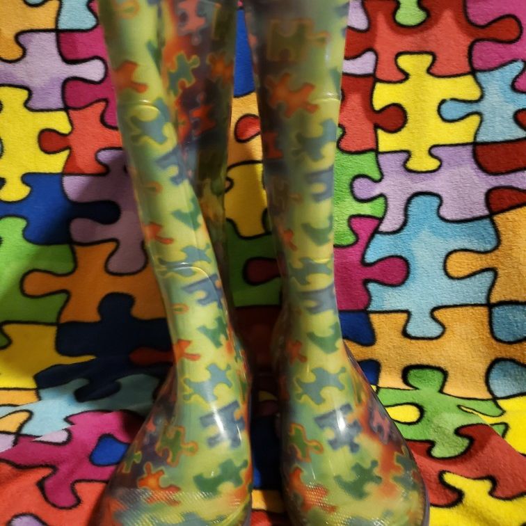 Rain boots. Puzzle pieces. Autism Awareness Size 7
