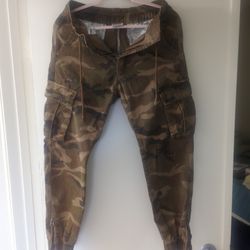 Women's Camo Pants Size Small