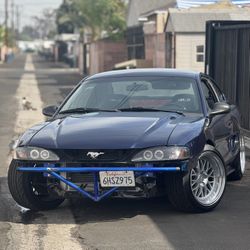 1998 Ford Mustang