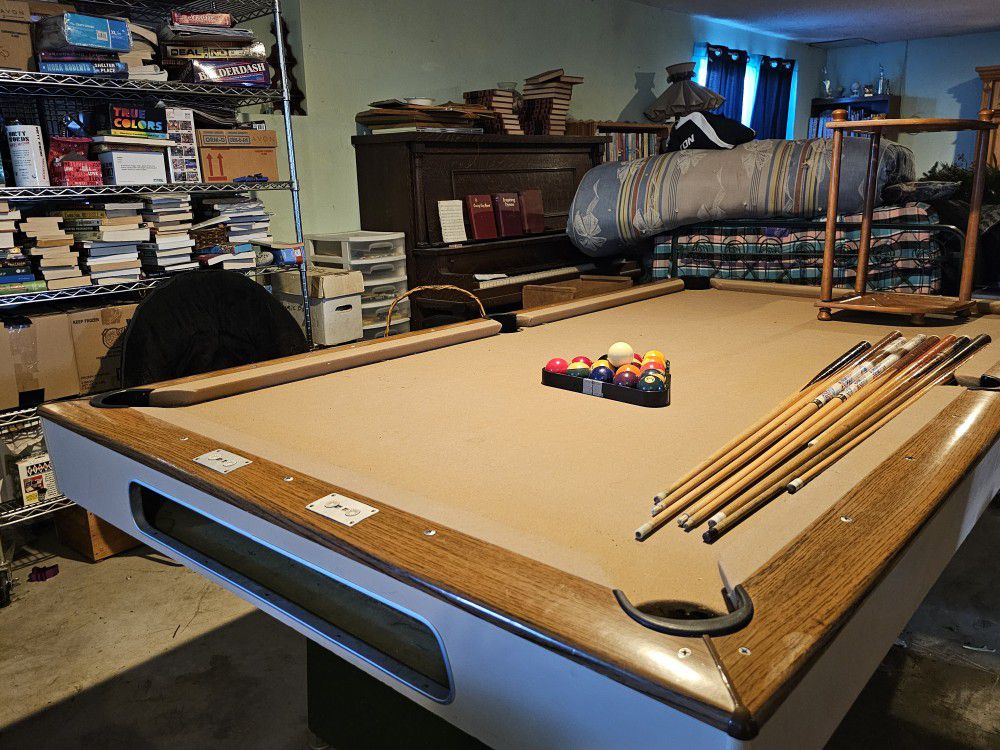 Pool Table W/Complete Set Of Cue Balls,Pool Cues, And Holder