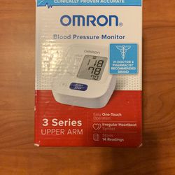 Omron Blood Pressure Monitor for Sale in Philadelphia, PA - OfferUp