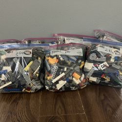 14 lbs of bulk legos with 3 lego mini figs