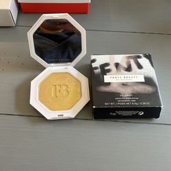 Fenty Beauty Killawatt Highlighter In “Trophy Wife”