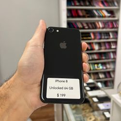 iPhone 8 Unlocked 64 GB