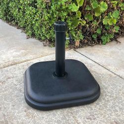 24 lb. Square Patio Umbrella Base /stand in Black