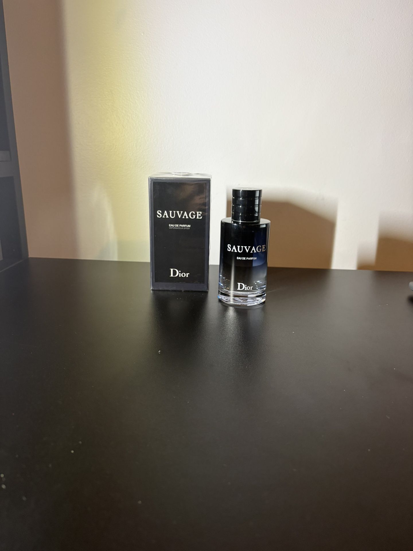 Dior Sauvage Eau de Parfum – 100ml (Brand New & Sealed)