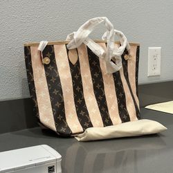 Louie Vitto Bag 
