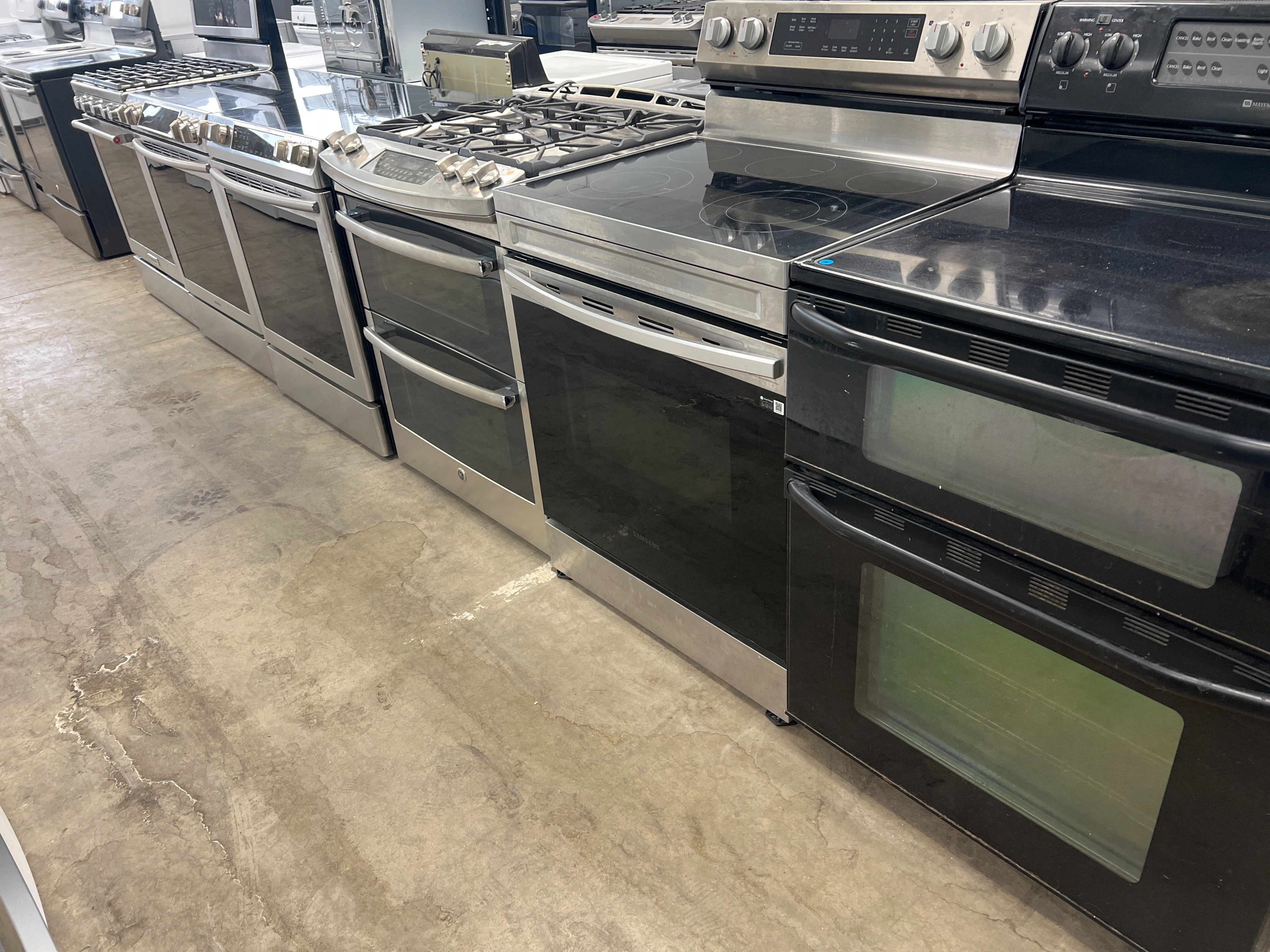 USED STOVES /RANGES/ WALL OVENS/ FREE DELIVERY /120 DAY WARRANTY