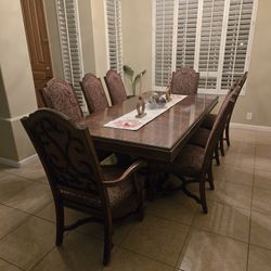 Dining Room Table With 8 Chairs & Two Piece Hutch Solid Wood Need Gone Asap