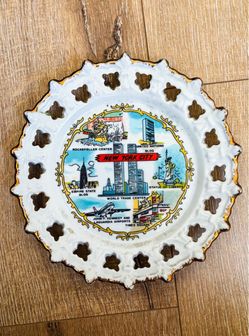 Vintage Gold Trim Korean Decorative Plate