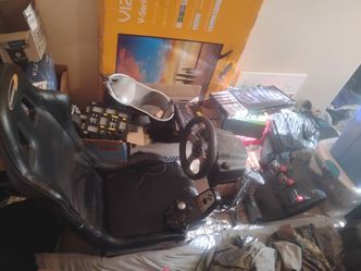 Racing Sim Cockpit with Wheel and Pedals