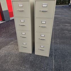 Fileing Cabinets 