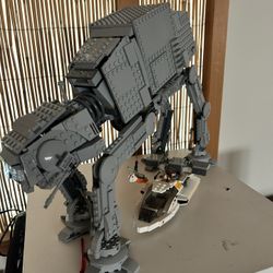 LEGO Star Wars at-at Walker