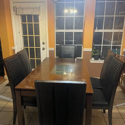 Wood Dining Table +6 Chairs 