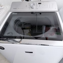 Maytag washer And Dryer