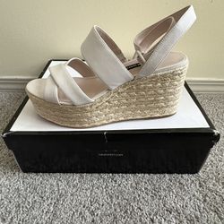 Nine West Wedge. Size 10