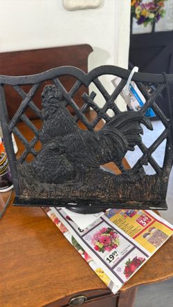 Vintage Iron Cast Cookbook Stand Rooster & Chicken '60 Cookbook Country Kitchen