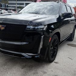 2023 Cadillac Escalade Sport Platinum