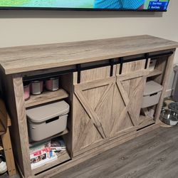 TV Stand Farmhouse Sliding door