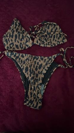 Swimsuit M
