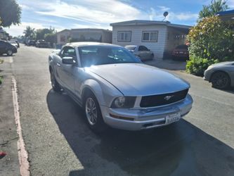 2005 Ford Mustang