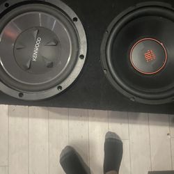 Speakers And Amp
