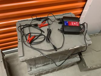 Duralast 2amp = 2Bank Battery Charger 