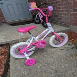 Tiny Bicycles – Thrilling Adventures for Little Riders similar glass